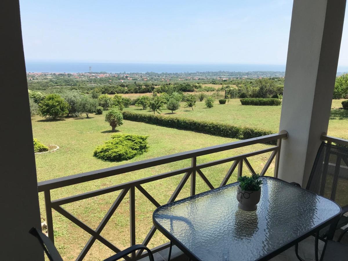 Villa Amfitriti Лептокария Экстерьер фото