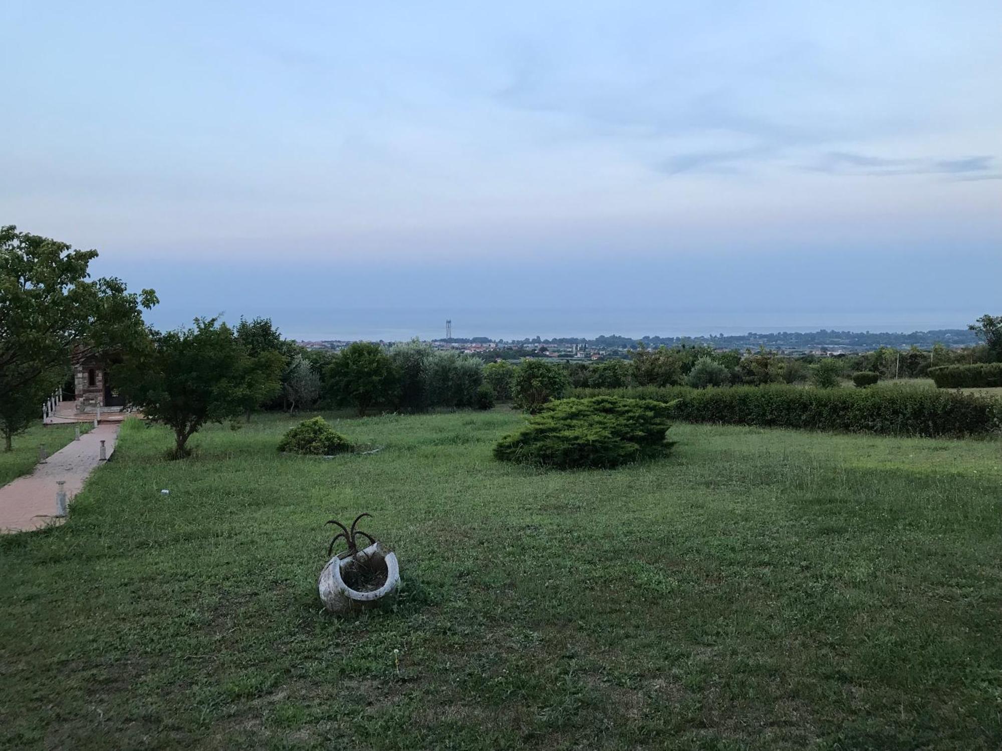 Villa Amfitriti Лептокария Экстерьер фото