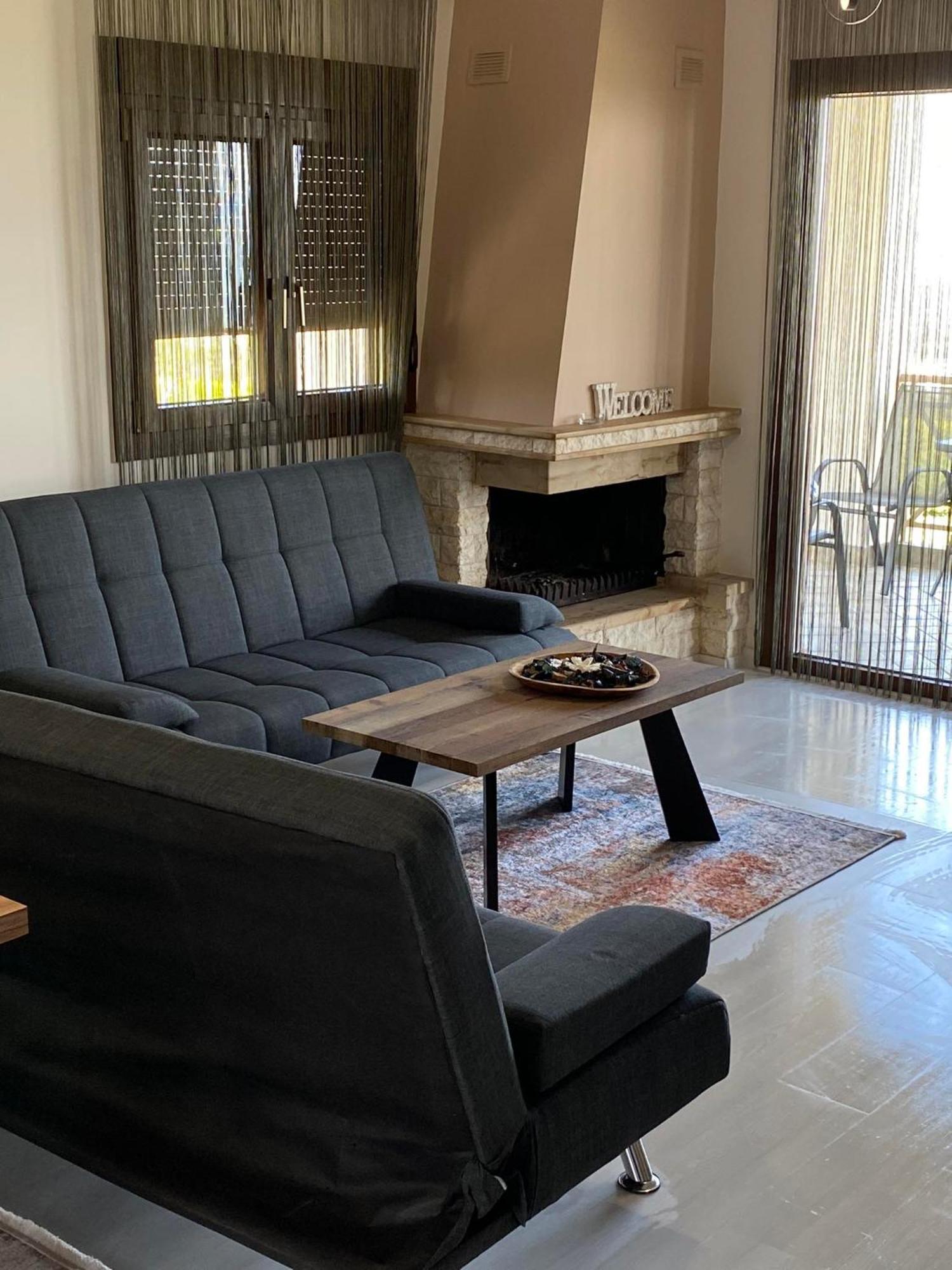 Villa Amfitriti Лептокария Экстерьер фото
